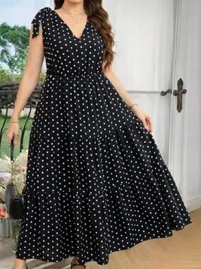 SHEIN Black & White Polka Dot Maxi Dress